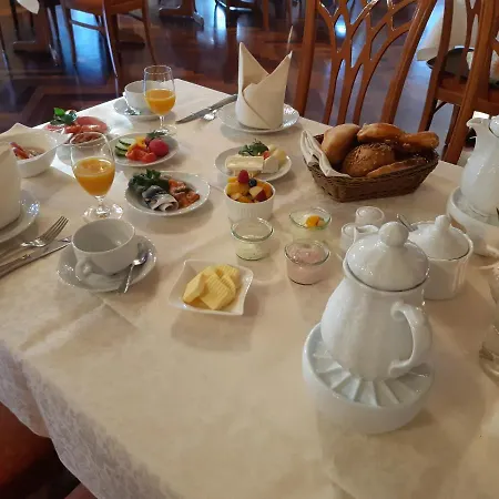 בית הארחה Auerhahn 3*