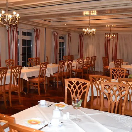 בית הארחה Auerhahn