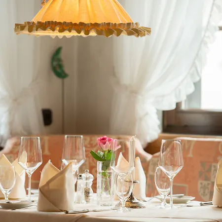 בית הארחה Auerhahn